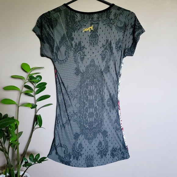 Woman's Desigual graphic shirt - Size XS - Picture 2 of 6